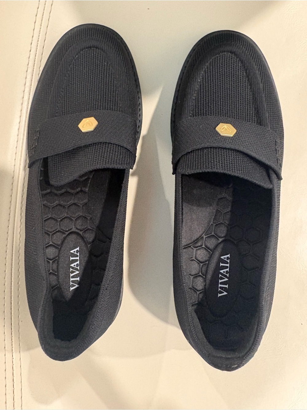 Vivaia Francesca Round-Toe Platform Chunky Heel Loafers size 7 (37.5) NWOT